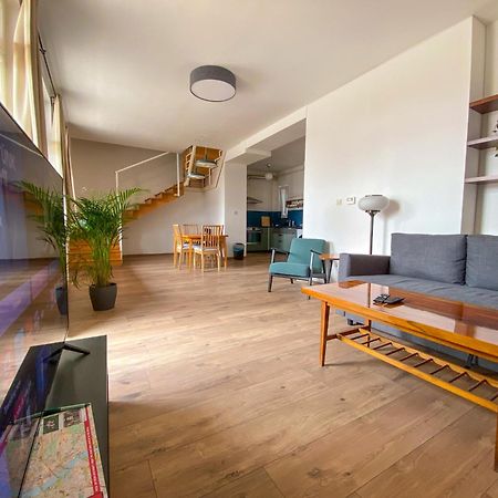 Spacious 2 Story Loft W Balcony Near Opera, Andrassy Budapest Exterior foto