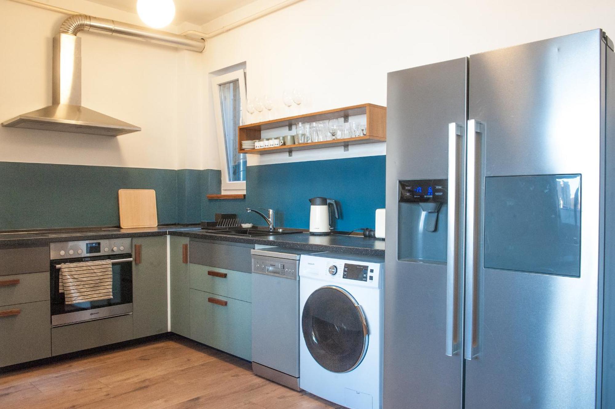 Spacious 2 Story Loft W Balcony Near Opera, Andrassy Budapest Exterior foto