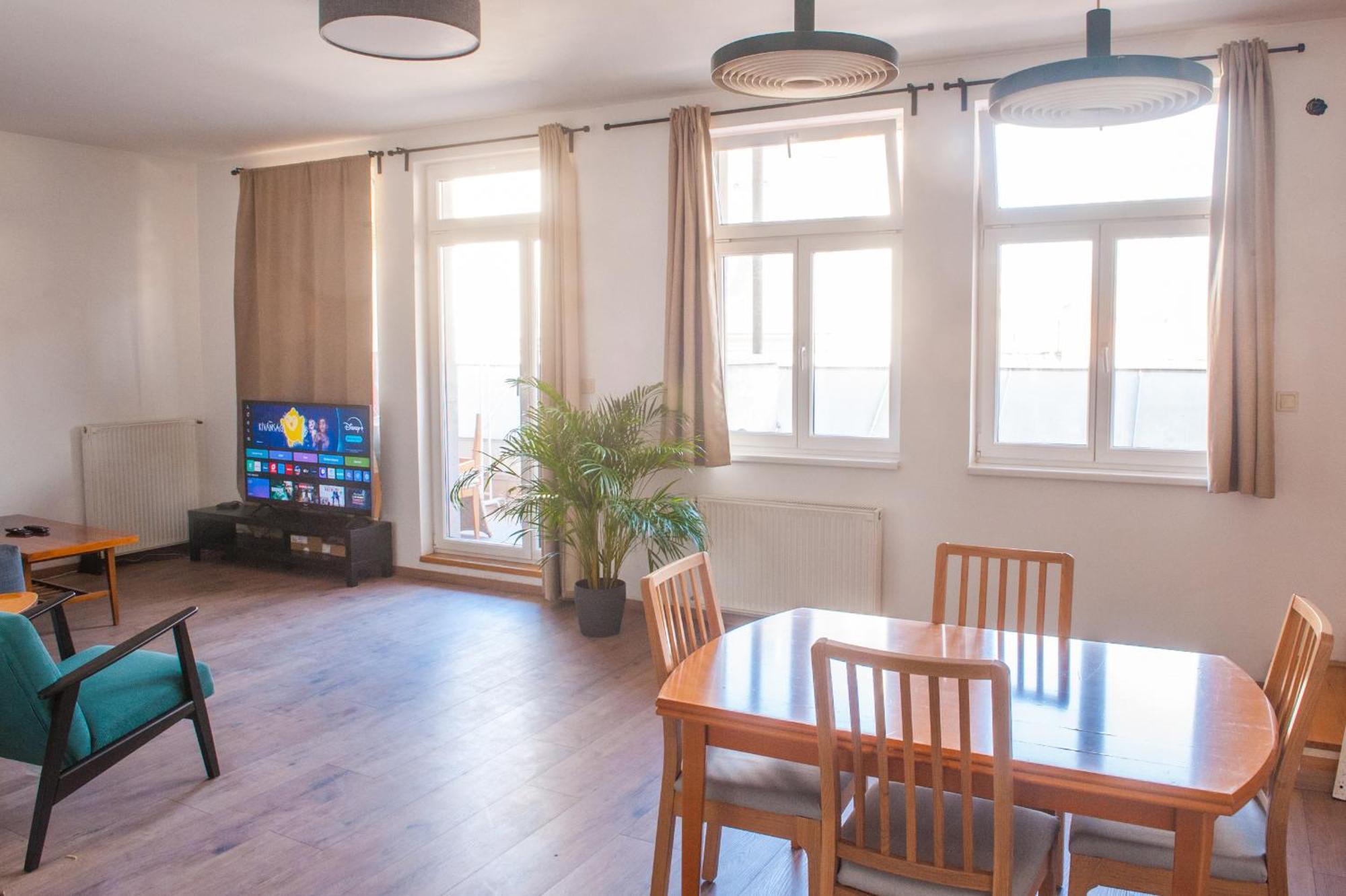 Spacious 2 Story Loft W Balcony Near Opera, Andrassy Budapest Exterior foto
